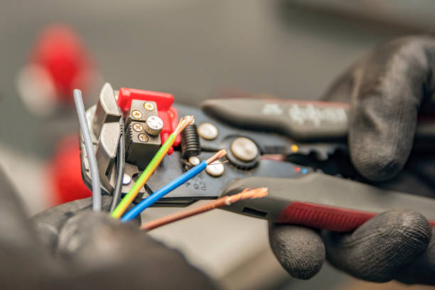 Best Affordable Electrician  in Harrison, TN